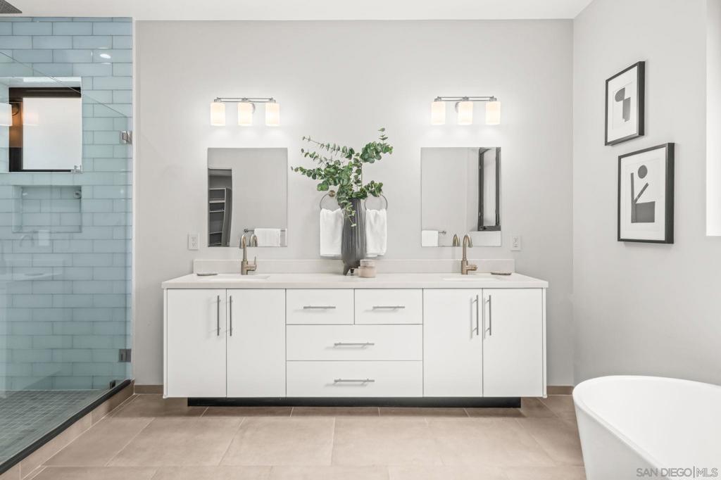 Pacific Beach - Residential