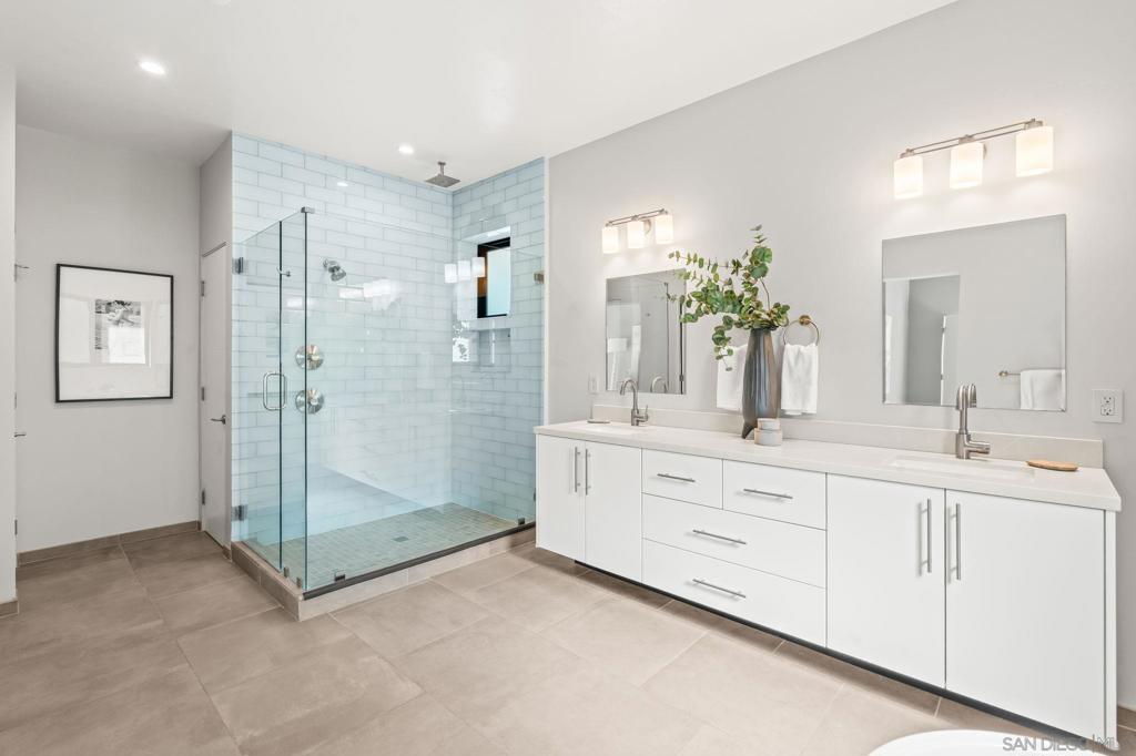 Pacific Beach - Residential