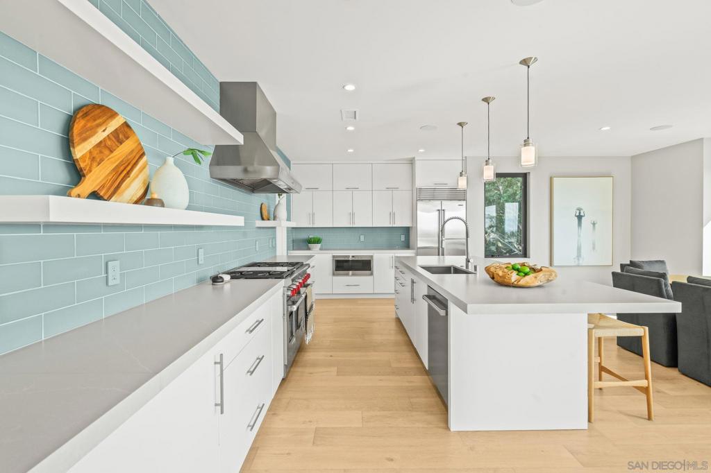 Pacific Beach - Residential