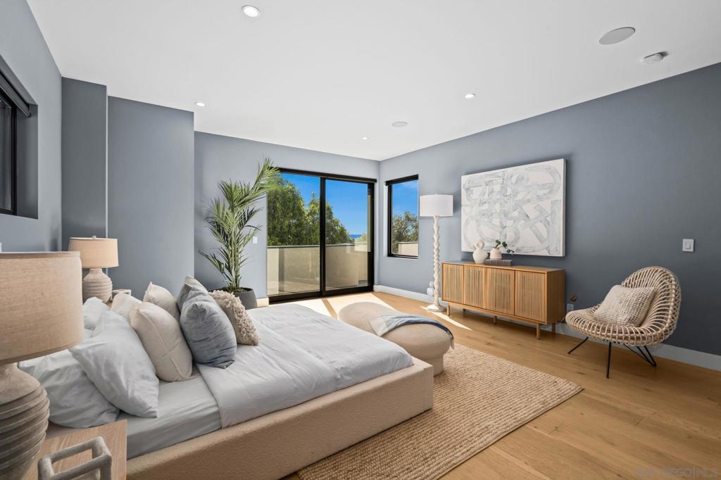 Pacific Beach - Residential