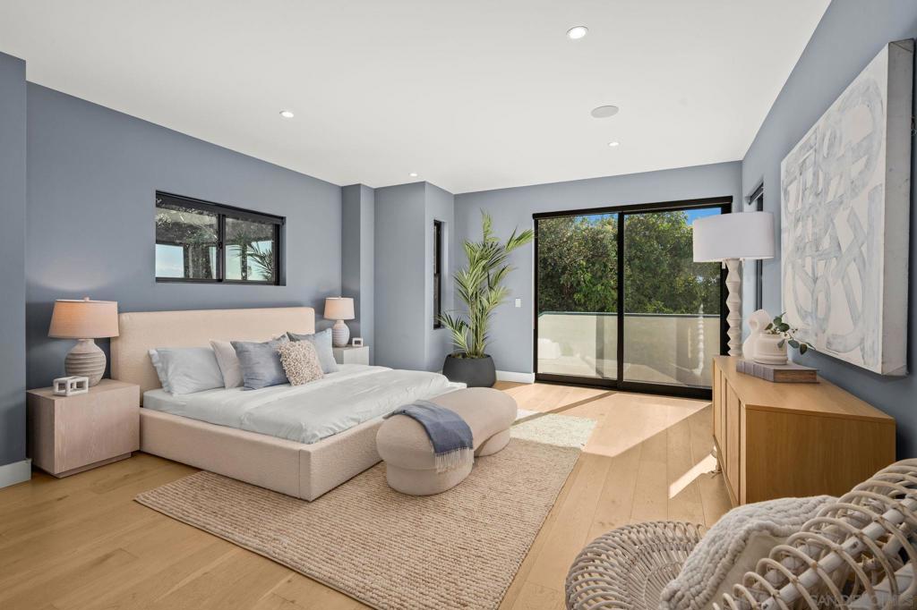 Pacific Beach - Residential