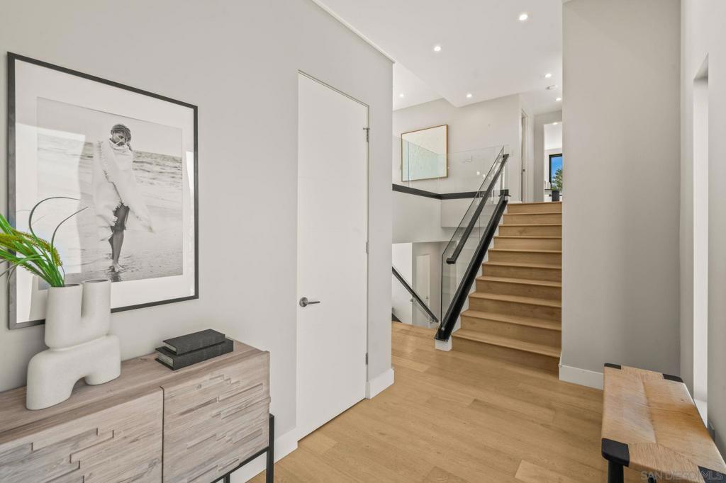 Pacific Beach - Residential