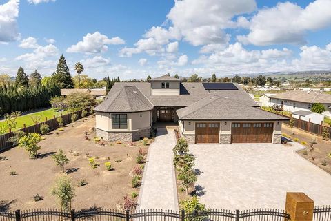 475 E Middle Avenue San Martin CA 95046