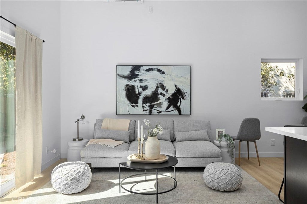 2530 Ganahl, Los Angeles CA 90033