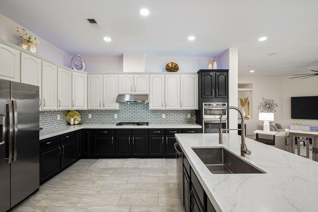 Heritage Palms CC - Residential