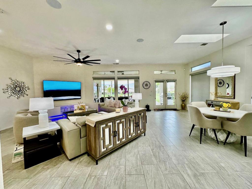 Heritage Palms CC - Residential