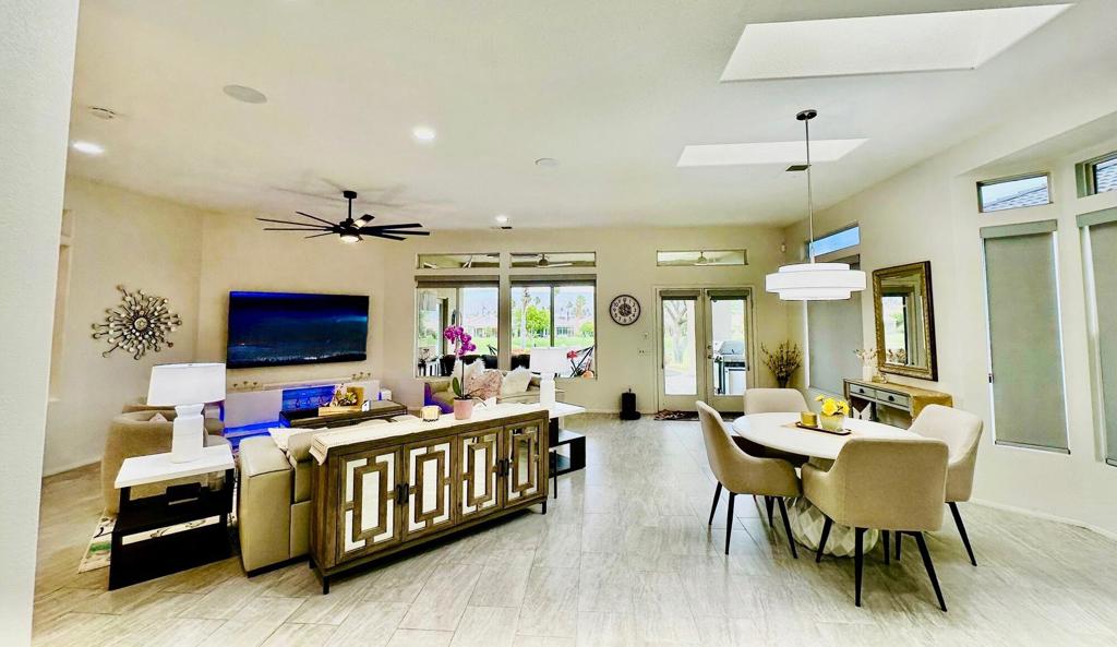 Heritage Palms CC - Residential