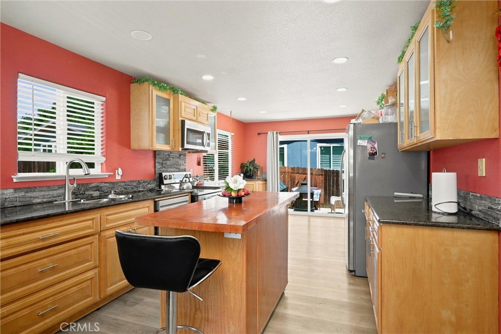 200 Island View Drive
