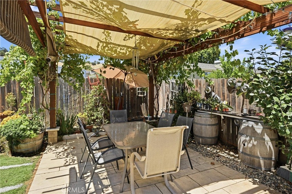 200 Island View Drive