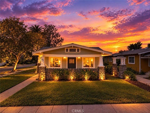 Photo of 505 N 8th Avenue, Upland, CA 91786 (MLS # CV26227114)