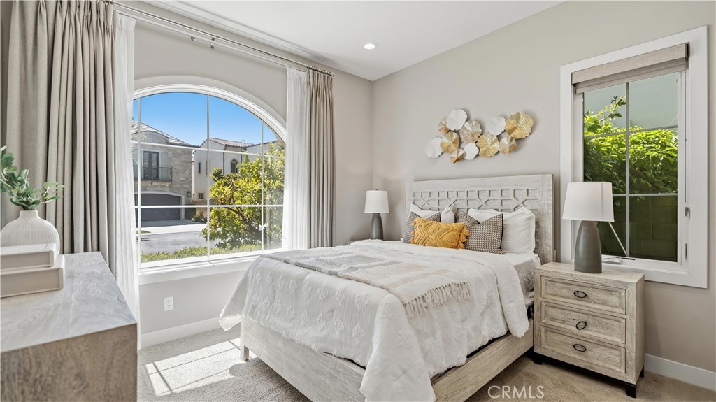 117 Interstellar, Irvine CA 92618 - Photo 43
