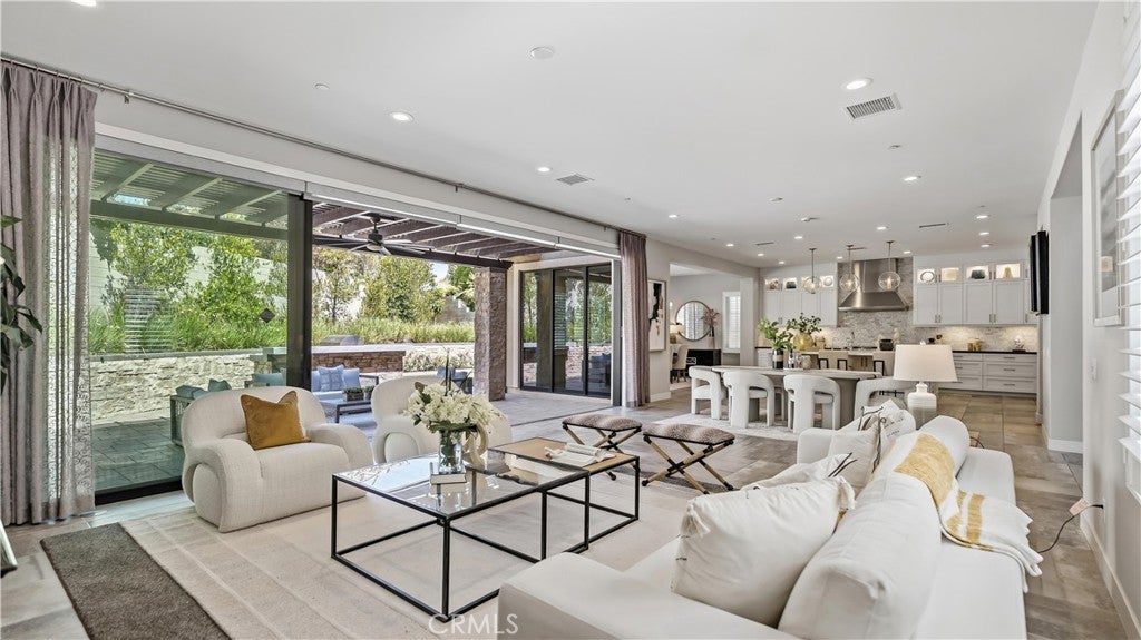 117 Interstellar, Irvine CA 92618 - Photo 13