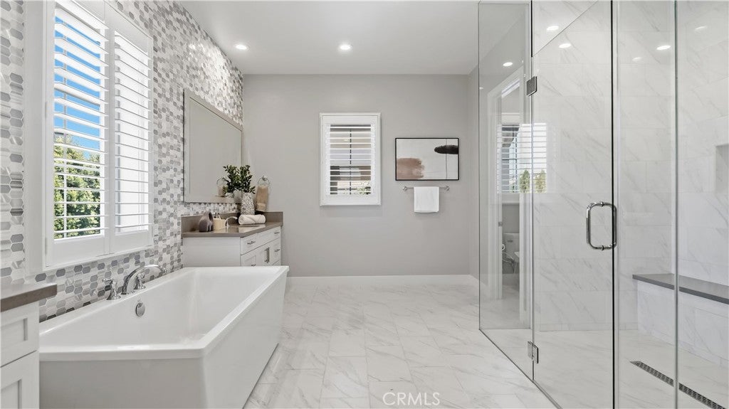 117 Interstellar, Irvine CA 92618 - Photo 40