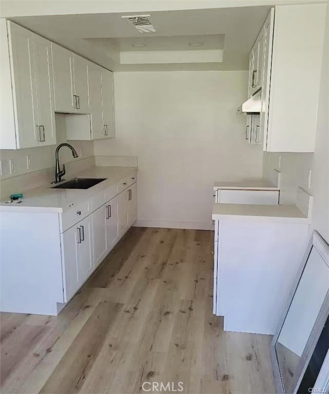 2 Bedroom 1 1/2 bath town home with attached direct access 2 car garage. Laundry hook up in garage. Recently remodeled throughout. Kitchen & bathrooms have been updated. Kitchen has soft close cabinets and Cortez counter tops. SPC flooring throughout.
Convenient location close to 91/15 freeways, shopping centers, Costco, Home Depot, park, and restaurants.