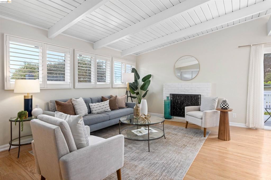 7408 Park Vista