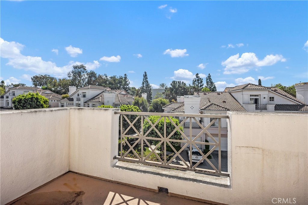 Breakers (BB) (BBB) - Residential