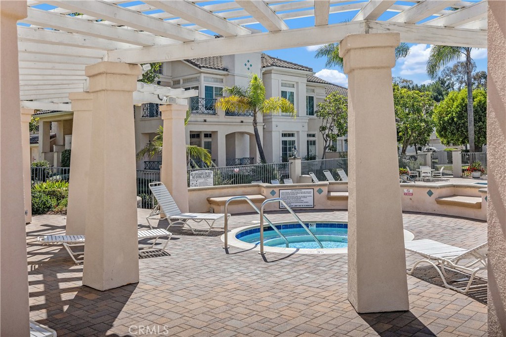 Breakers (BB) (BBB) - Residential