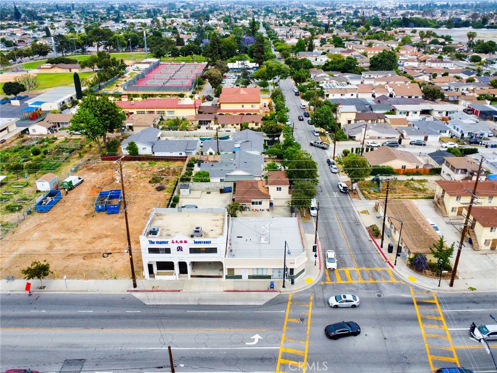 3200 Del Mar Avenue