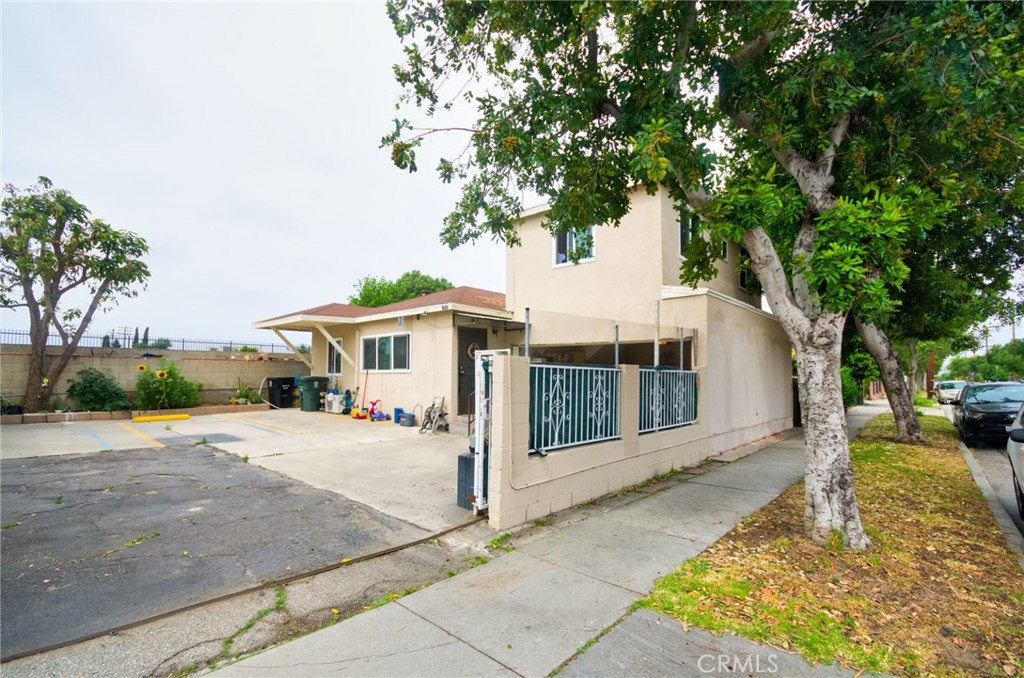 3200 Del Mar Avenue