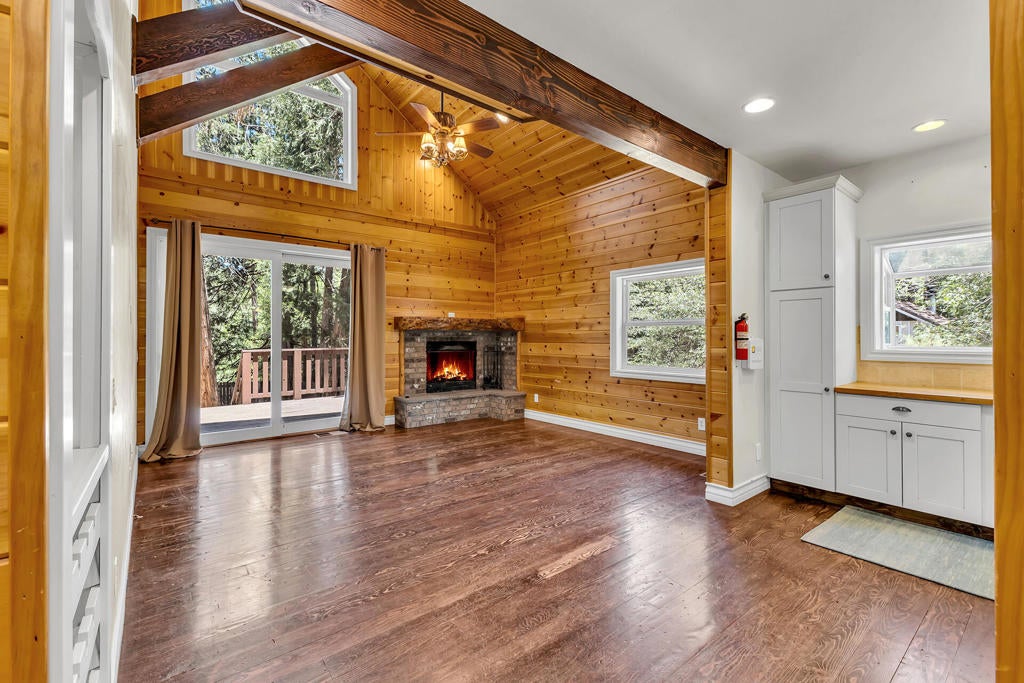 53590 Marian View Drive