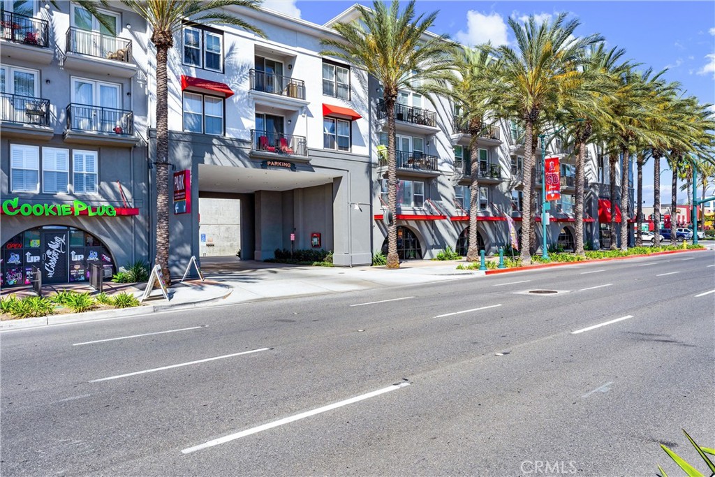 Stadium Lofts - Residential