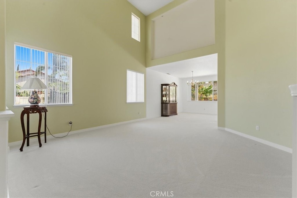 960 Riverview