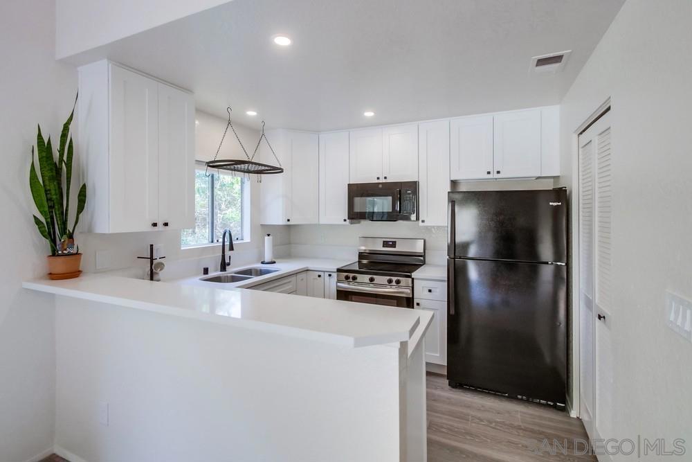 Rancho Bernardo - Residential Lease