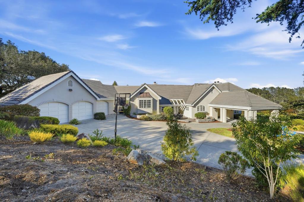 26048 Paseo Del Sur