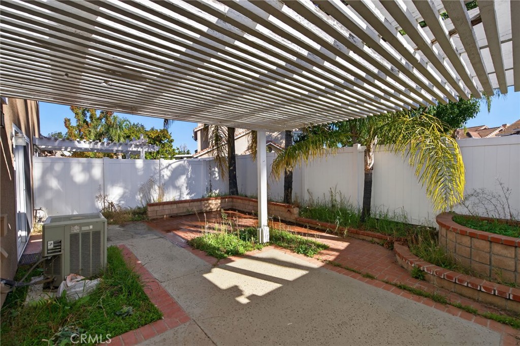 Bella Vista - Residential