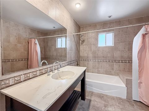 Tiny photo for 6565 Vicky Avenue, West Hills, CA 91307 (MLS # SR26042387)