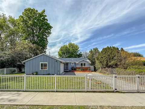 6565 Vicky Avenue West Hills CA 91307