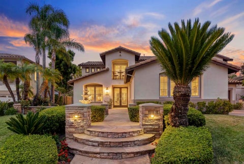 Photo of 441 SANDALWOOD CT CT, Encinitas, CA 92024 (MLS # NDP2606480)