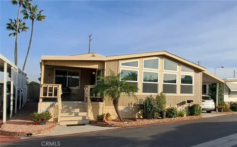 MLS: OC26153560
