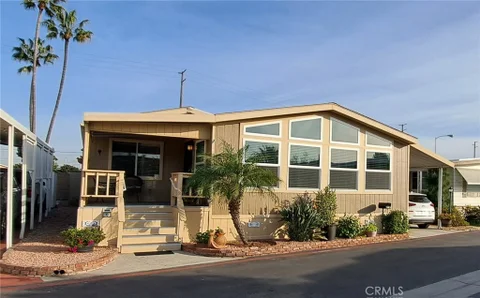 19361 Brookhurst Street Unit 13, Huntington Beach, CA 92646 - MLS#: OC26153560