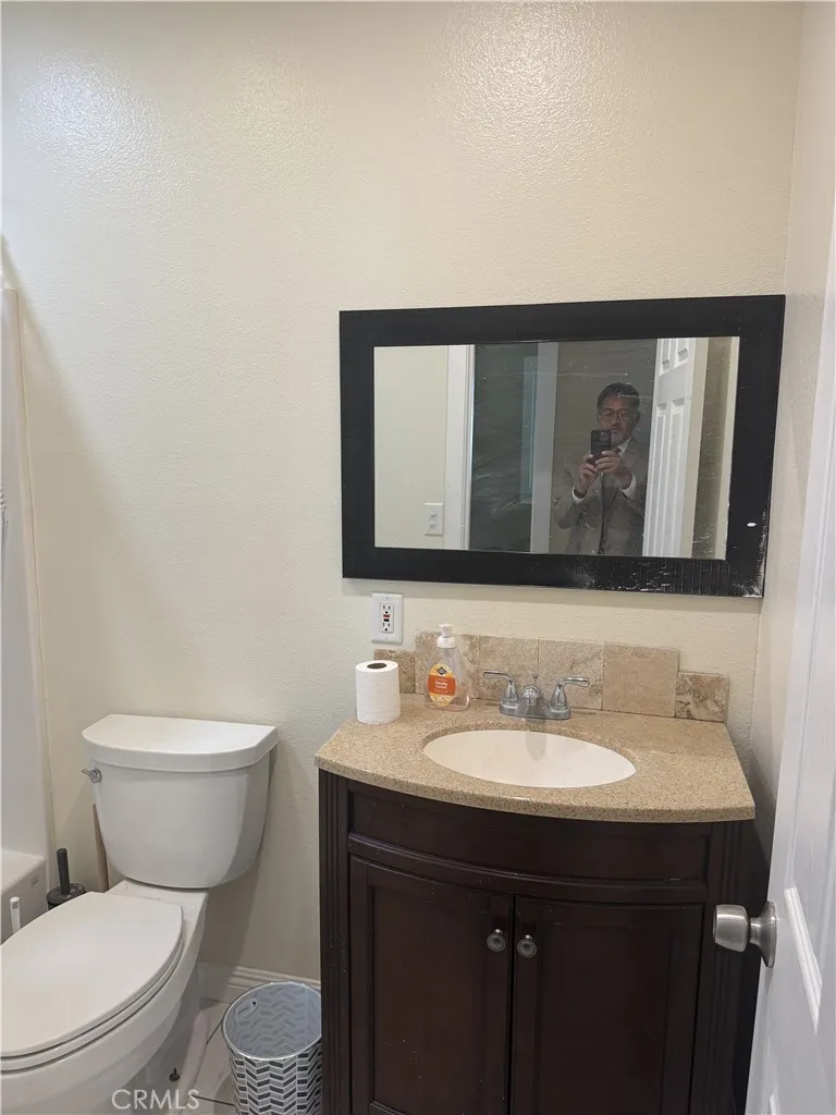 Montebello, California 90640, United States, 3 Bedrooms Bedrooms, ,2 BathroomsBathrooms,Residential,Active,119992