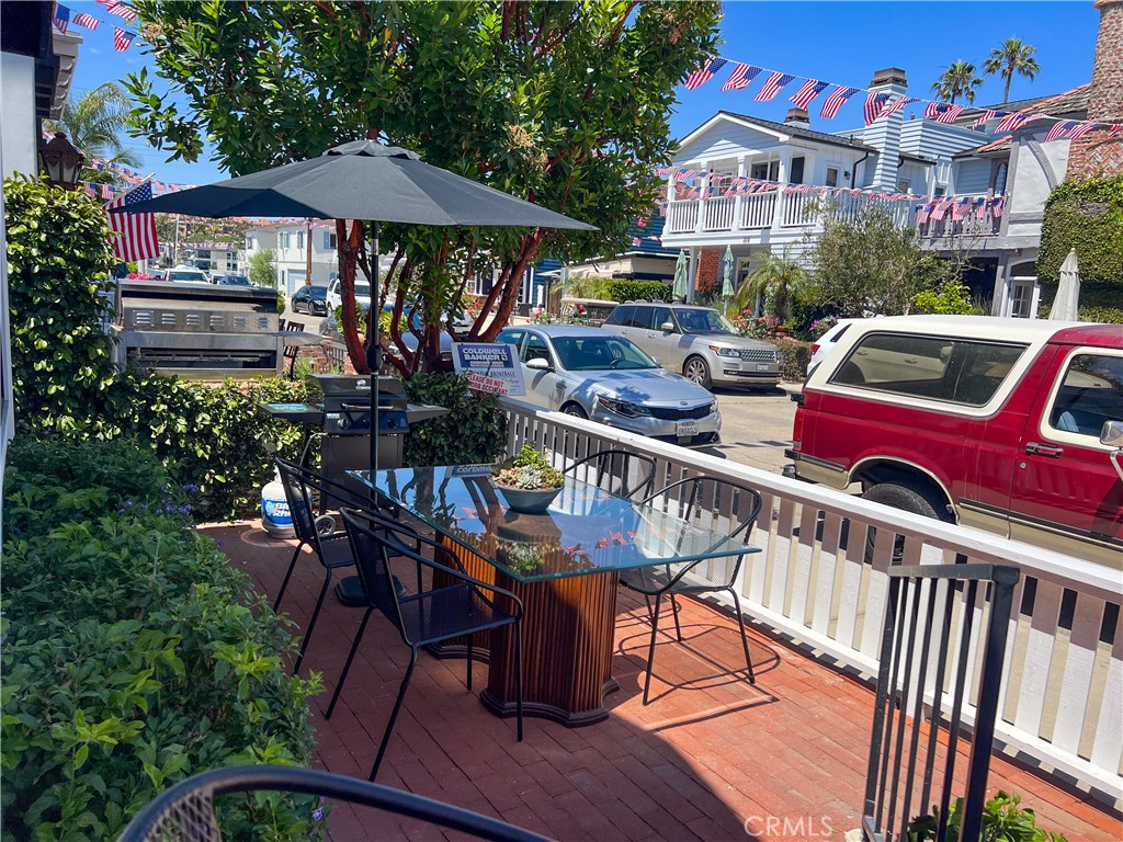 315 Diamond Avenue