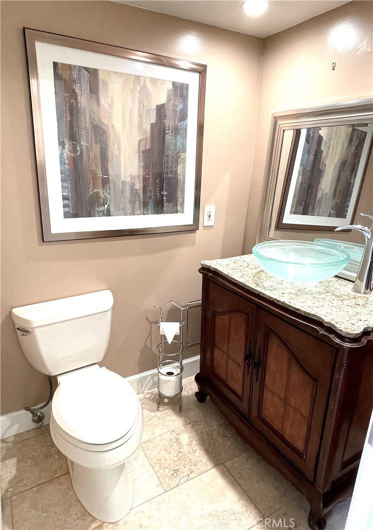 Sunrise C.C. (32185) - Residential Lease