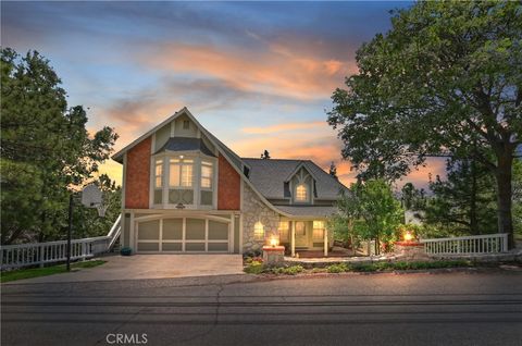 Photo of 27781 St Bernard Lane, Lake Arrowhead, CA 92352 (MLS # IG25128910)