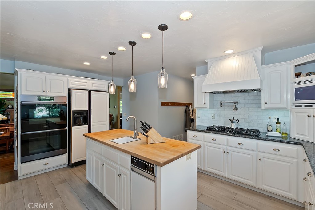 Arrowhead Woods (AWHW) - Residential
