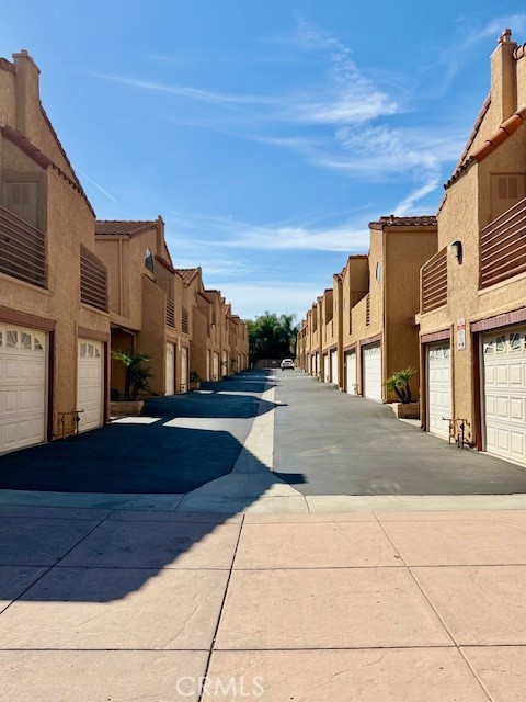 Westlake Villa Condos (899) - Residential