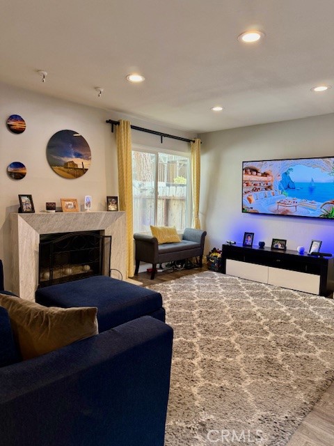 Westlake Villa Condos (899) - Residential