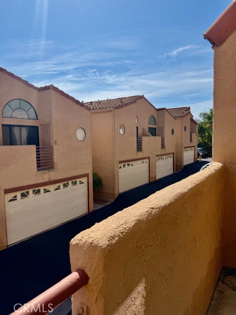 Westlake Villa Condos (899) - Residential