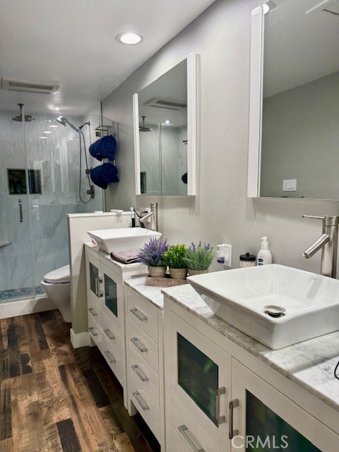 Westlake Villa Condos (899) - Residential