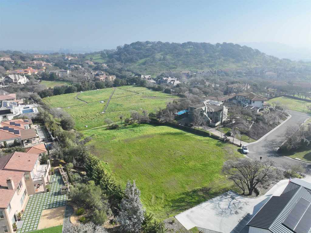 5315 Laurel Ridge Ct