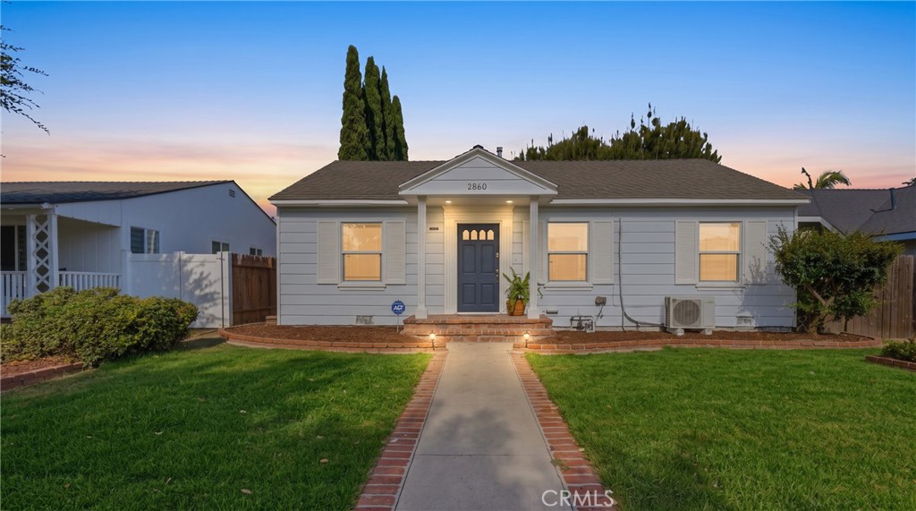 Photo 1 of 40 — 2860 Daisy, Long Beach, CA 90806