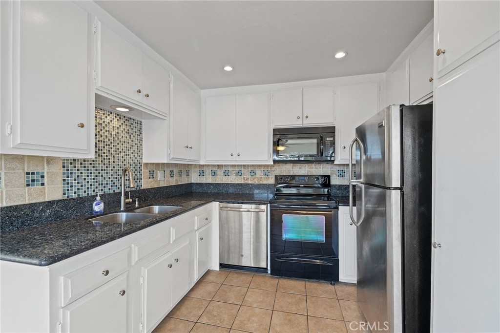 1187 E 3rd 202