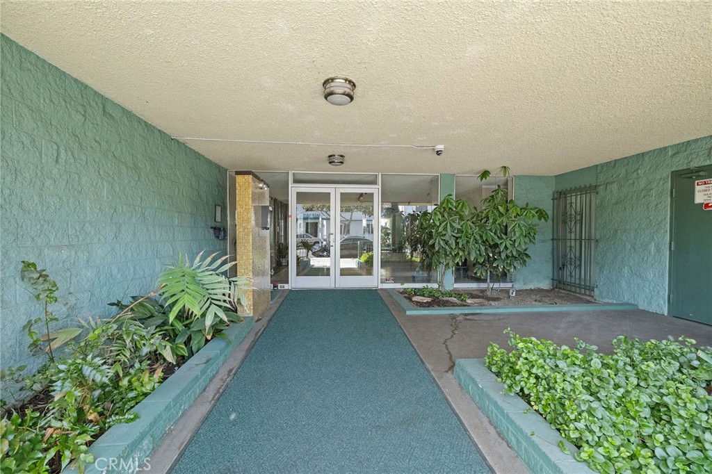 1187 E 3rd 202