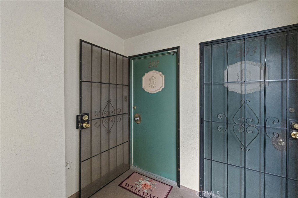 1187 E 3rd 202