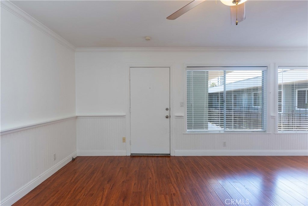 1329 E 1st 40
