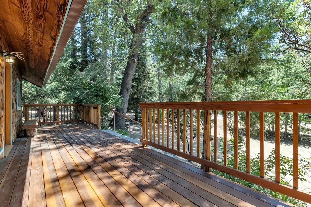 Photo of 54730 River Drive, Idyllwild, CA 92549 (MLS # 219144802DA)